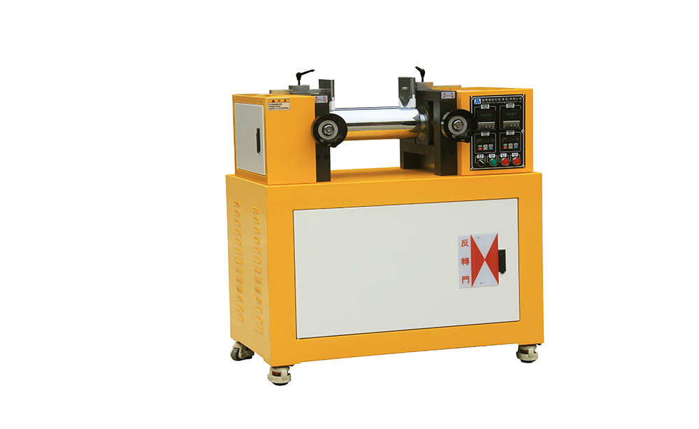 XH-401 电加热开炼机